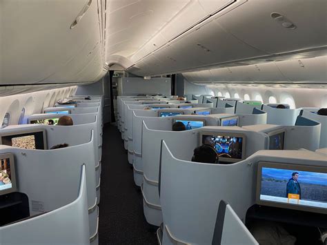 klm 787-10 business class|klm 787 10 seat map.